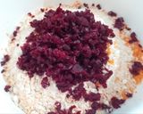 A picture of step 8 of Carrot-Beetroot Paratha.