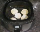 A picture of step 5 of Chickpeas healthy falafel & hummus.