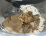 Foto del passaggio 3 della ricetta Frappe glassate con zucchero colorato a modo mio