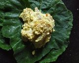 A picture of step 2 of Prawns in Pumpkin leaf(Kumro patay chingri).