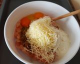 Sajtos csirkegolyó recept fázis 1 fotója