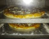 Foto langkah ke 8 dari resep Pizza Homemade.