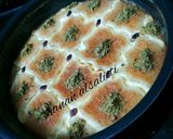 صورة لخطوة 5 من وصفة بسبوسة بالقشطه