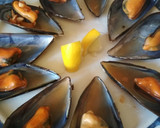 Foto del paso 3 de la receta: Mejillones a la valenciana