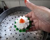 तांदुळाचे उकडीचे मोदक (tandalache ukadiche modak recipe in marathi) रेसिपी स्टेप 9 फोटो 