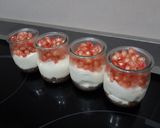 Foto del paso 3 de la receta: Vasitos de mascarpone y granada