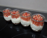 Foto del paso 3 de la receta: Vasitos de mascarpone y granada