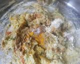 A picture of step 2 of Bottle gourd and cucumber pakoda.