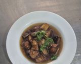Foto langkah ke 3 dari resep Pad Makua Yao (Tumis Terong Kemangi) khas Thailand.