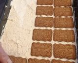 Mézes kekszes mogyorós tiramisu recept fázis 4 fotója
