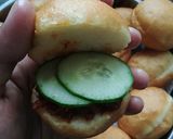 Gambar langkah 11 resipi Burger Malaysia (Pau Sambal).