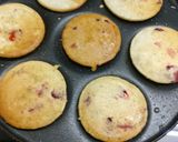 स्ट्रॉबेरी पैनकेक(Strawberry pancake recipe in hindi) रेसिपी चरण 4 फोटो