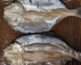 A picture of step 1 of Fried Marinated Milkfish or Bangus.