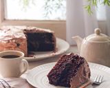 Foto langkah ke 5 dari resep Moist Chocolate Cake.