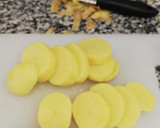Foto del paso 1 de la receta: Bacalao a la gallega con patatas