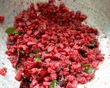 A picture of step 2 of Beetroot poriyal.