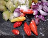 Foto langkah ke 2 dari resep Sambel Ganja (Belimbing Wuluh dan Udang).