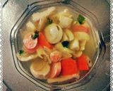 Foto langkah ke 3 dari resep Sayur sop jamur bakso.