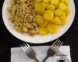 A picture of step 8 of Boiled potato with scrambled eggs.