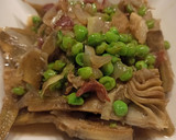 Foto del paso 8 de la receta: Alcachofas con guisantes y jamón 🫛