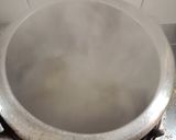 A picture of step 3 of Baigan aloo in gravy.