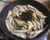 Hình bước làm 1 của món Cá đùi gà kho dưa🍲