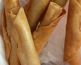 Foto del paso 2 de la receta: Tacos dorados de pollo🐥 con salsa de aguacate 🥑