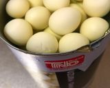 A picture of step 1 of Easter Lovely Rice Cup.