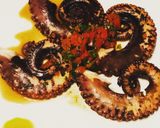 Foto del paso 5 de la receta: Spicy Black Olive Octupussy - Pulpo en salsa Brava y Aceitunas Negras