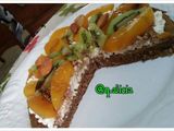 Torta de ricotta, durazno y kiwi