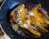 A picture of step 5 of Chal Potol (Parwals cooked with Gobindobhog Rice).