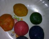 A picture of step 3 of Rainbow flower cookies😀#cookiecontest.