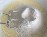 Foto del paso 2 de la receta: Queque de manzana, zanahoria y yogurt