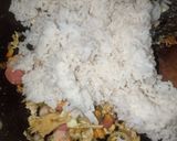 Foto langkah ke 4 dari resep Nasi Goreng Nanas ala Thailand.