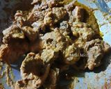 Foto langkah ke 7 dari resep Ayam Bumbu Hitam Madura.