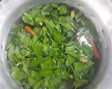 A picture of step 1 of Lemon grass Tulsi tea 🍵.