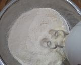 Foto langkah ke 2 dari resep Coffee Buns.