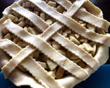 A picture of step 4 of Decorate your pies.