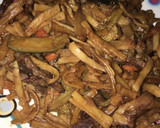 Foto del paso 6 de la receta: Cintas con verdurita y con ternera en salsa de ostras al estilo chino