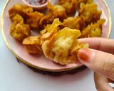 Gambar langkah 4 resipi Wantan Goreng.