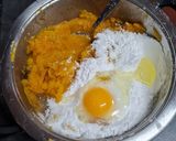 A picture of step 1 of Pumpkin fritter.