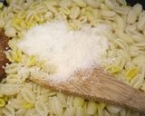 A picture of step 2 of Gnocchetti sardi con zucchine, pecorino sardo e zafferano.