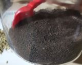 A picture of step 1 of Masala tea.