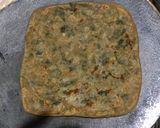 A picture of step 6 of Paneer paratha.