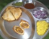દાબેલી સમોસા (Dabeli Samosa Recipe In Gujarati) રેસીપી સ્ટેપ7ફોટો