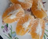 A picture of step 2 of Orange and Muskmelon smoothie.