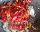 Foto langkah ke 2 dari resep Sambel goreng labu siam.