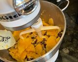 A picture of step 11 of THE Chocolate Chip Cookie.