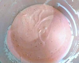 Foto del paso 7 de la receta: Helado de fresas casero con yogur griego de toffee