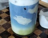 Foto langkah ke 7 dari resep Earth Day Matcha Latte.